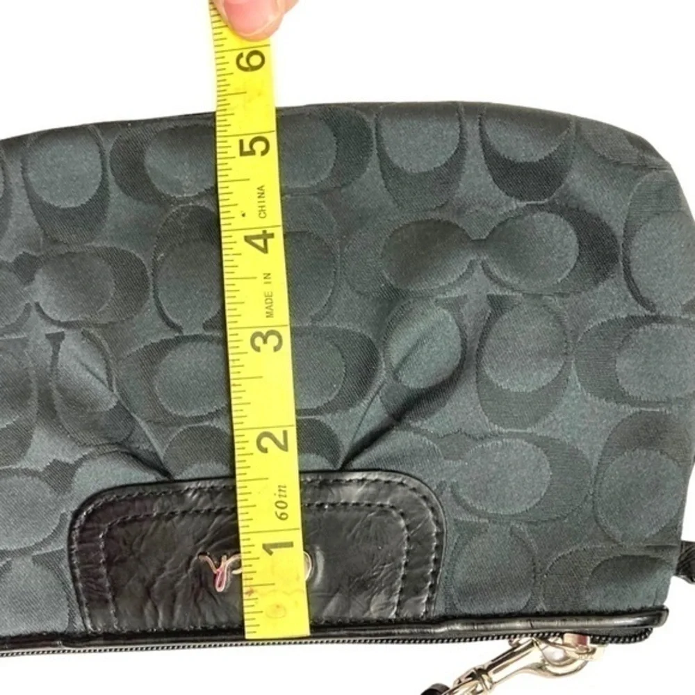 Coach Ashley signature c large wristlet bag